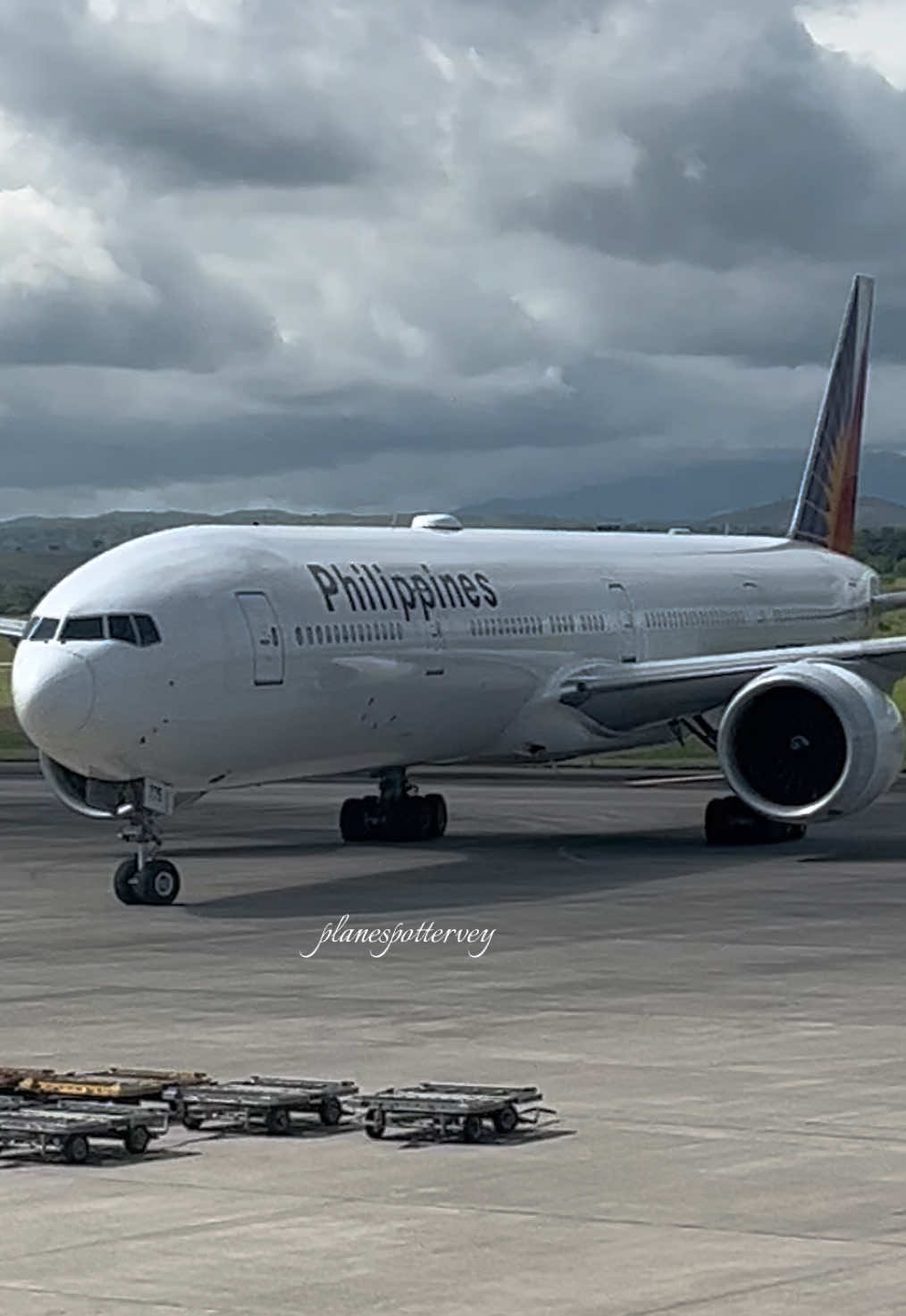 BOEING777 RP-C7775 today at Gensan Airport #boeing %¥#boeing777 #boeinglovers #aviation #planespotting #aviationdaily #avgeek #philippineairlines #gensan #gensantiktokers #aviationlovers #planespotter #fy #fyppppppppppppppppppppppp 