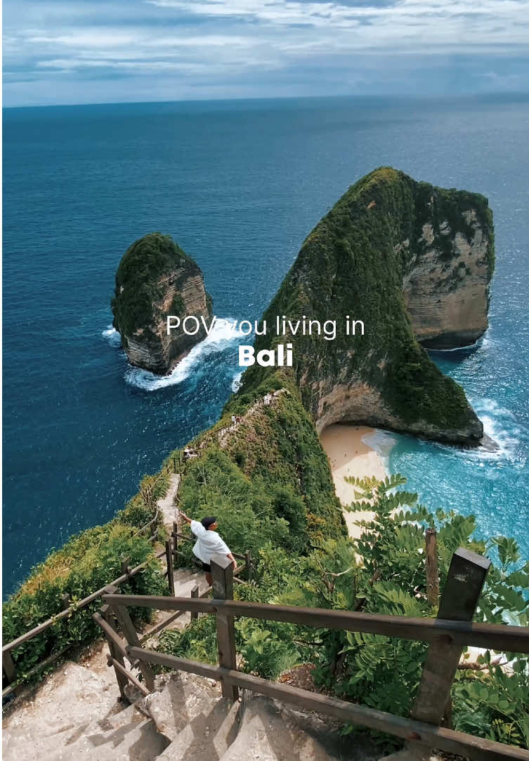 Pov you living in Bali🌊🌿 #explorebali #explorebaliisland #nusapenida #baliindonesia #exploreindonesia #TTPetualangPro 