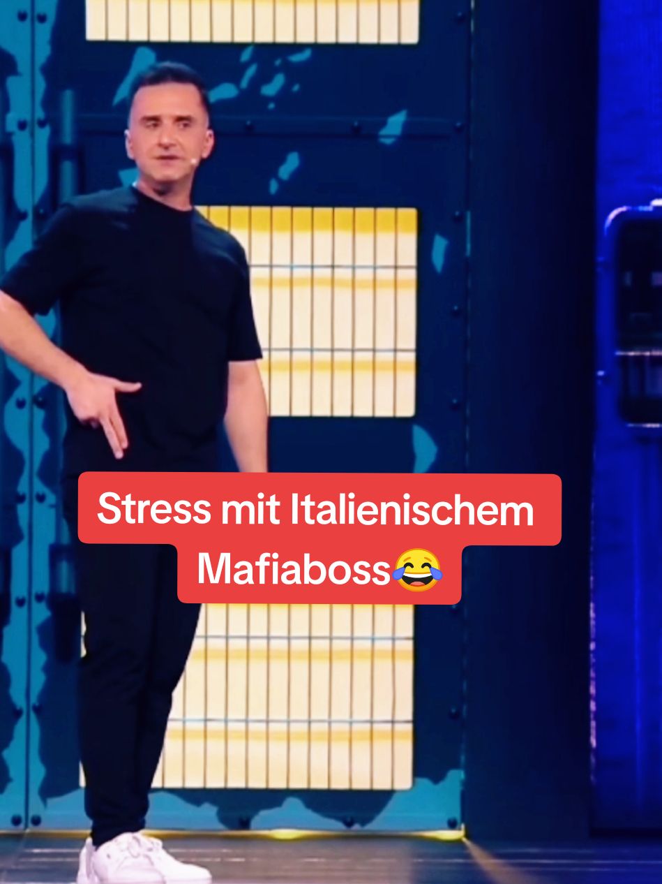 Folgt gerne für mehr #özcancosar #comedy #standupcomedy #lustig #deutschememes #deutschememe #fürdich #fürdichpage #foryou #foryoupage #fy #fyp #fypシ゚ #viral 