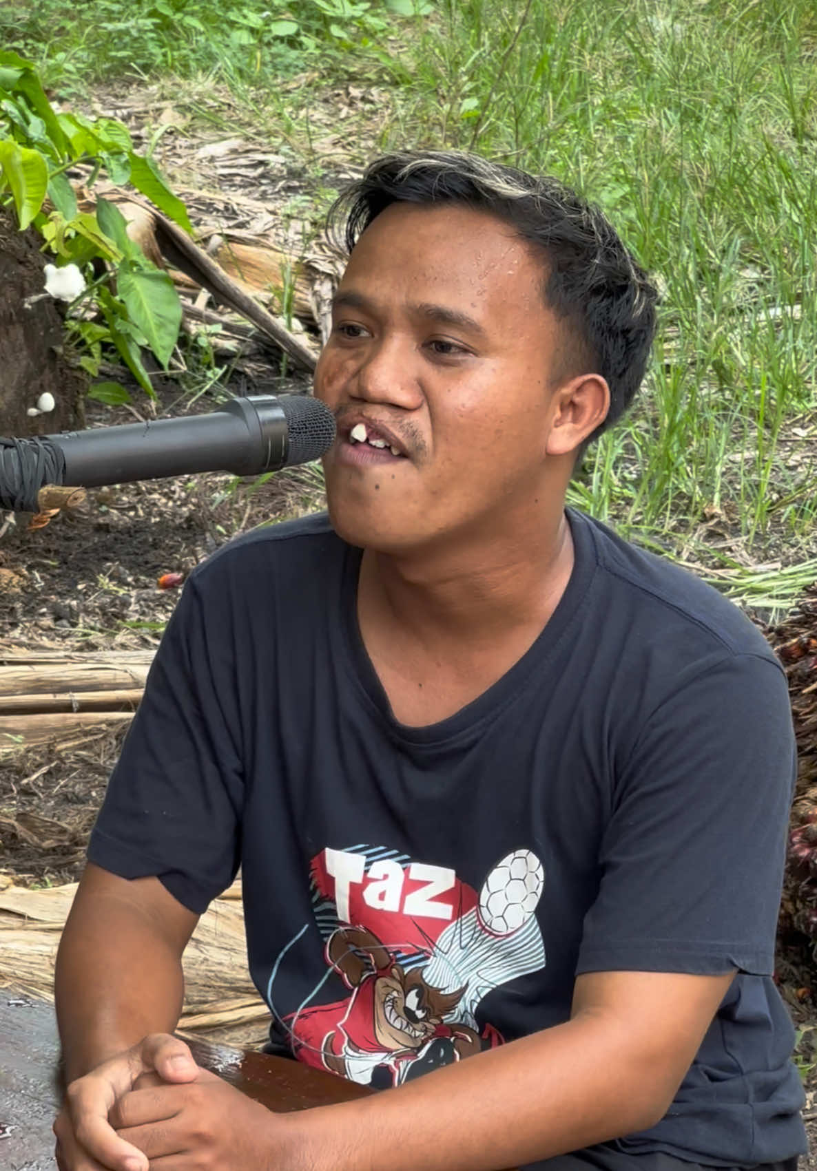 mustofa di suruh nyanyi saat podcast malah jadi seperti ini! Full video di Yt: Rian Arifinnn #fyp 