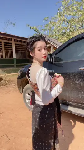 ຢູ່ໃສເດເຂີຍລື້55#ສາວລາວ🇱🇦 #ສາວບໍ່ແກ້ວ🇱🇦 #songkan @KHONE_DMN: (37K) 