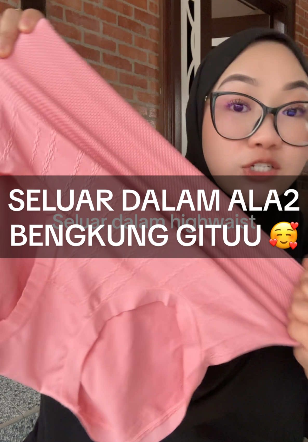 Membalas kepada @linalinda467 ni seluar dalam ala2 bengkung gituu 🥰 