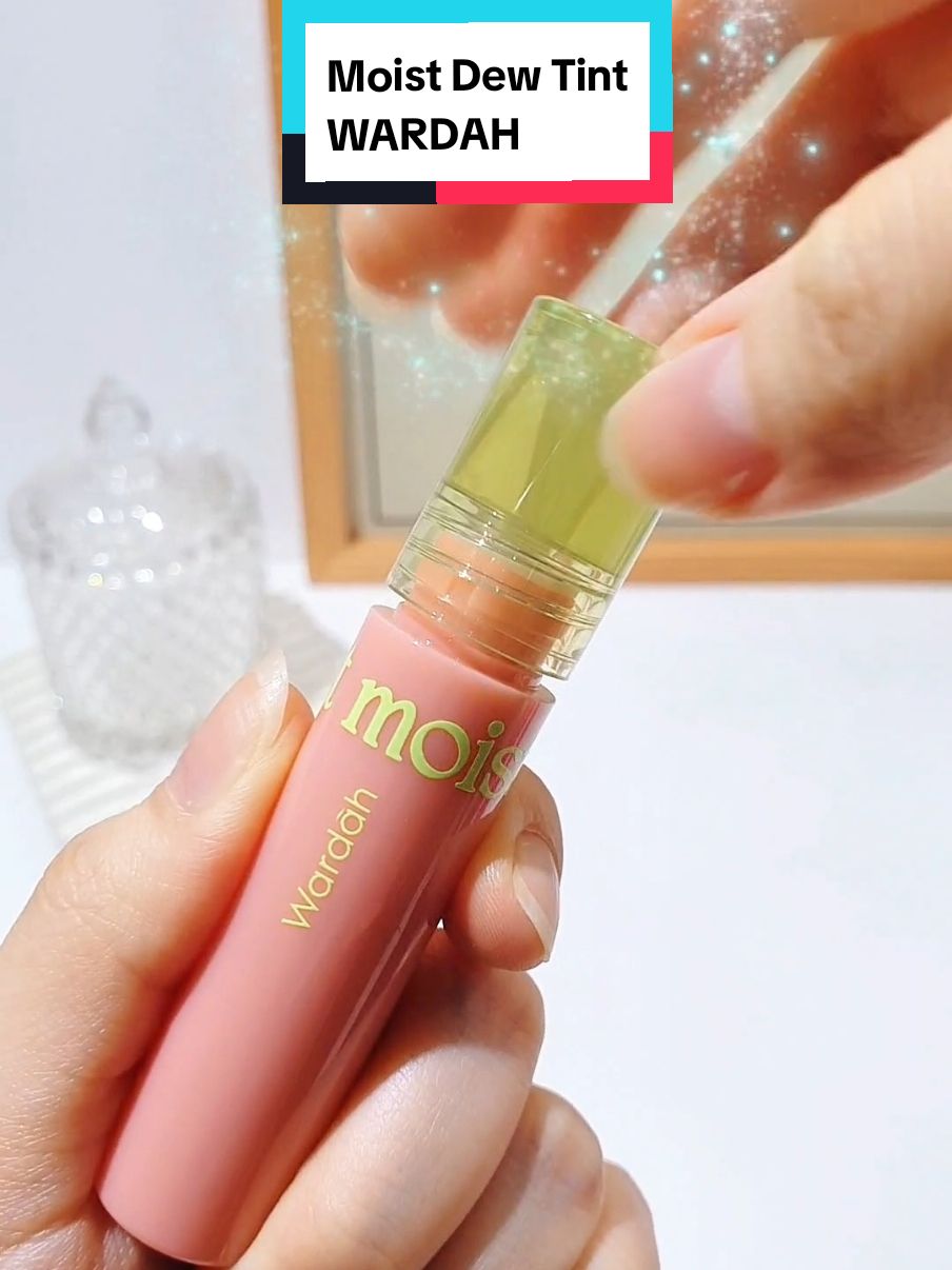 Wardah Moist Dew Tint Lip Gloss #lipgloss #liptint #wardah #cuantanpabatas #gebyarbelanjadesember 