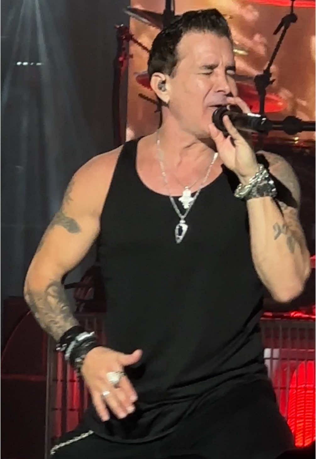 @Creed Merry Creedmas! #creed #concerts #scottstapp  @Scott Stapp #fypシ 