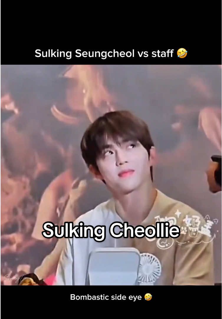 Sulking Seungcheol vs staff 🤣 When you have a sulky baby in the house be like  #Scoups #Seungcheol #Seventeen #에스쿱스 #세븐틴 #foryoupage #fyp #xuhuong #myddadu 