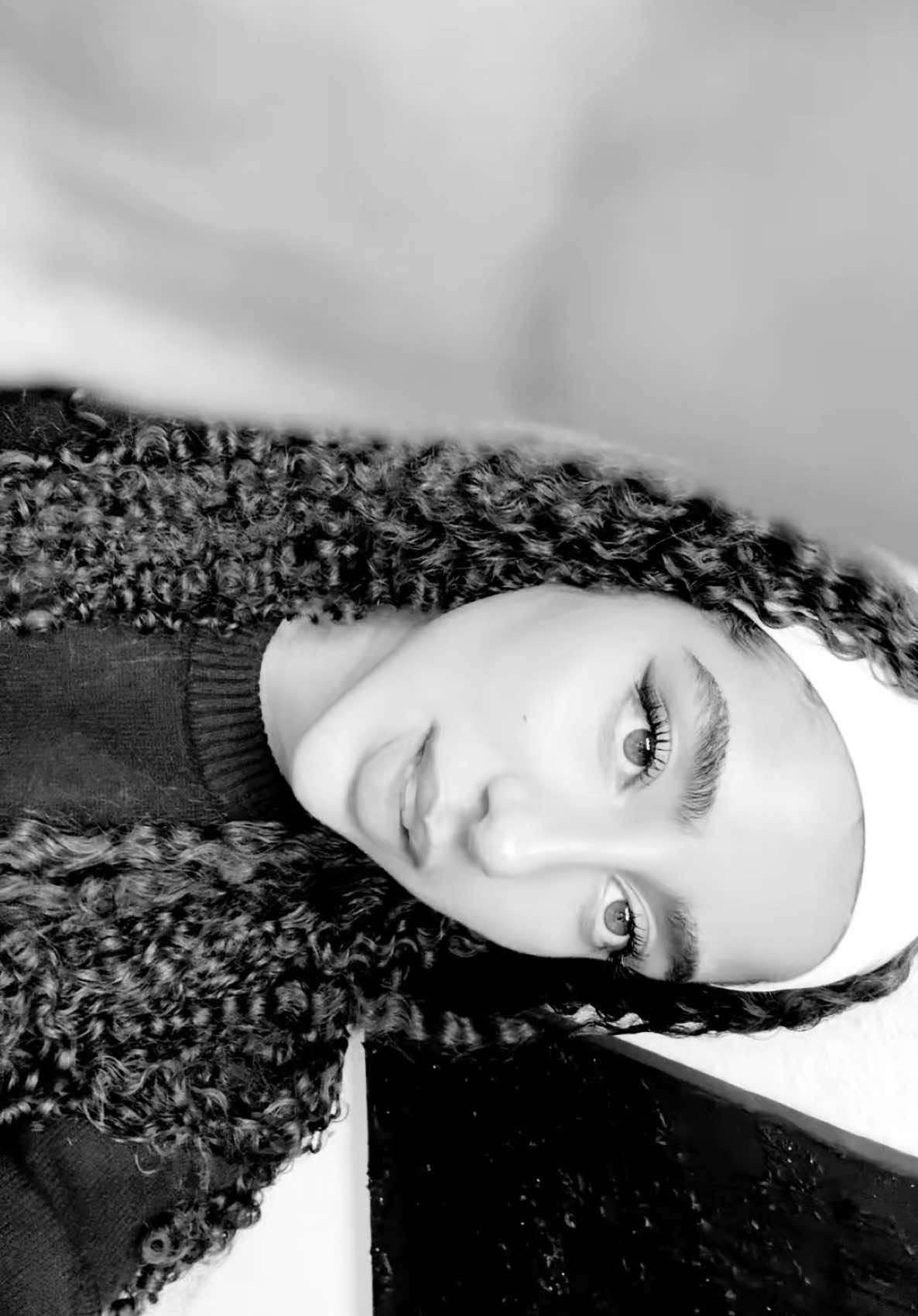 Look in my eyes …