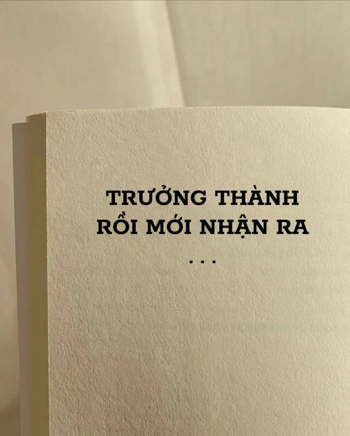 Trưởng Thành 💭 #LearnOnTikTok #BookTok #sachhay #trichdansach #chaongaymoi #motdoidanggiadungsongqualoa #fyp #books #tiemsachnhonhameoo #iam_maimaii ♥️📚