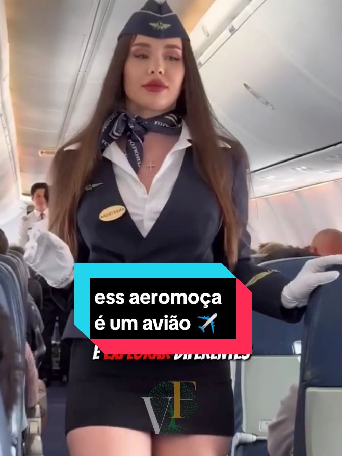 essa aeromoça é uma sensação da internet #aviao #aeromoça #airplane