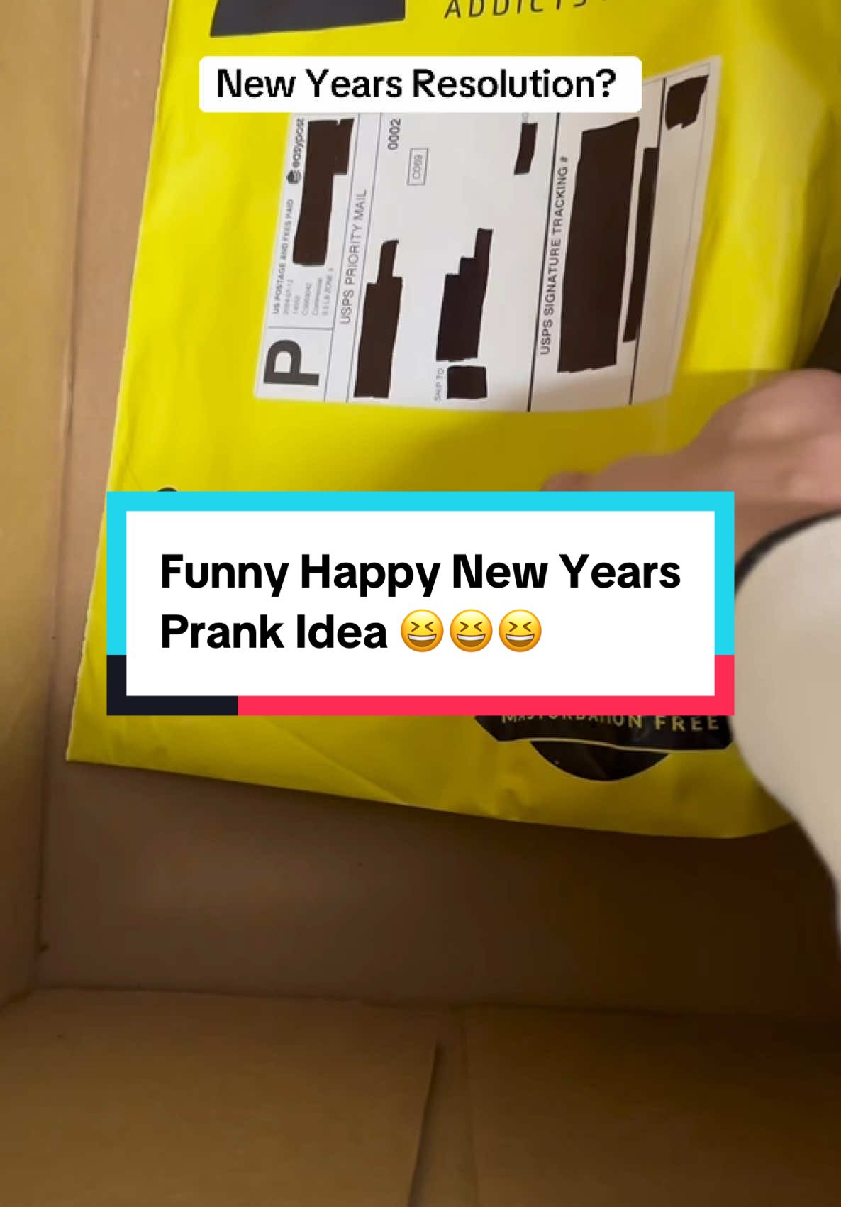 New year, new you 😆 send it to friend for a hilarious reaction #funny #happynewyears #prank #newyearsprank #gaggift #prankmail 