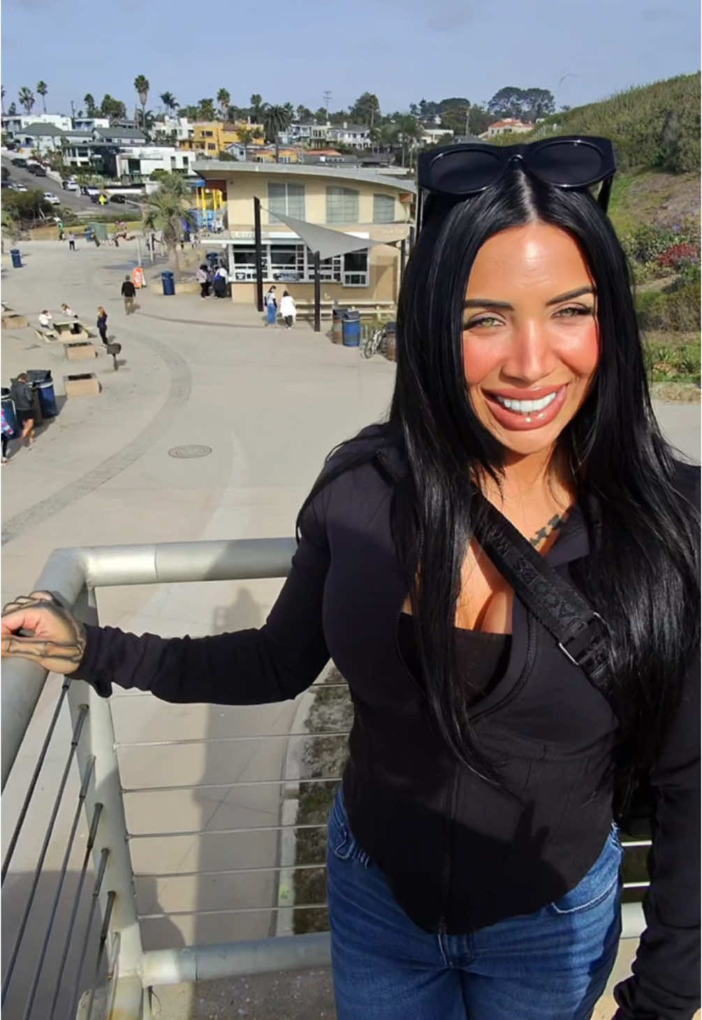 She’s so fun to hang with! #mexicangirl #datinglife 