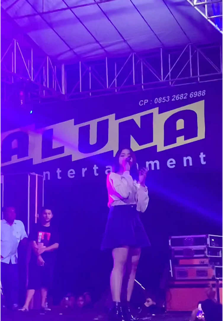 Bunga abadi@Dindateratu #laluna #fyp #viral #lalunamusicentertaiment #lubisathena #inpoorkespati #infoorkerkudus #dindateratu #blora #blora24jam #infoojing #ojing #fyppppppppppppppppppppppp #storyorkes 