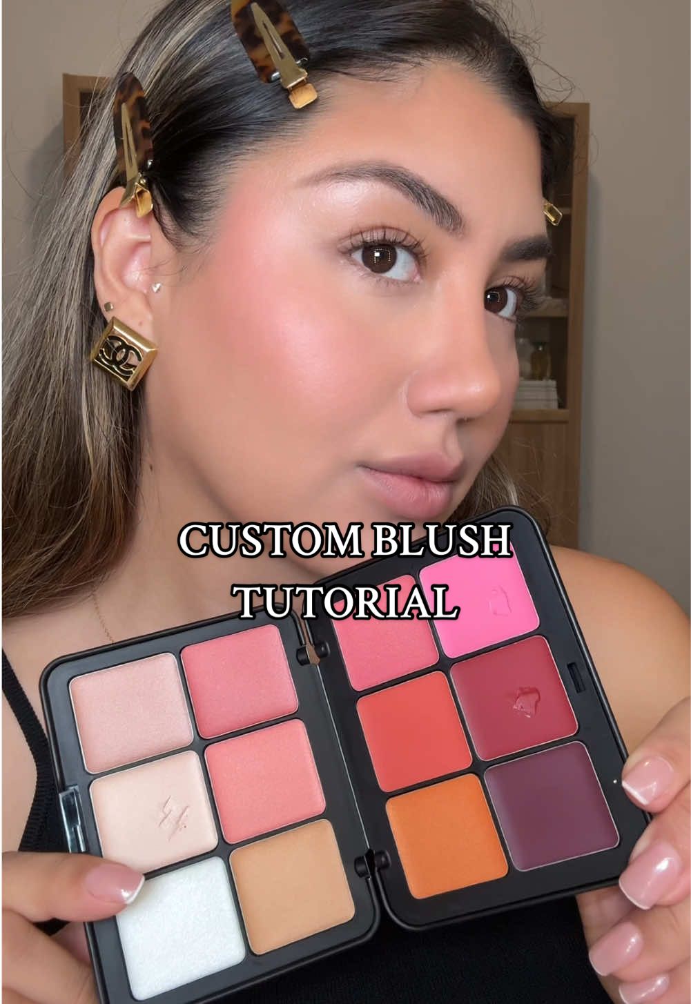 Obsessed with the new blush & glow palette. I feel like a makeup artist 👩‍🎨 @makeupforever #blushpalette #blush #blushhack #makeupforbeginners #makeup #makeupforever #blushtutorial #makeuptutorial 