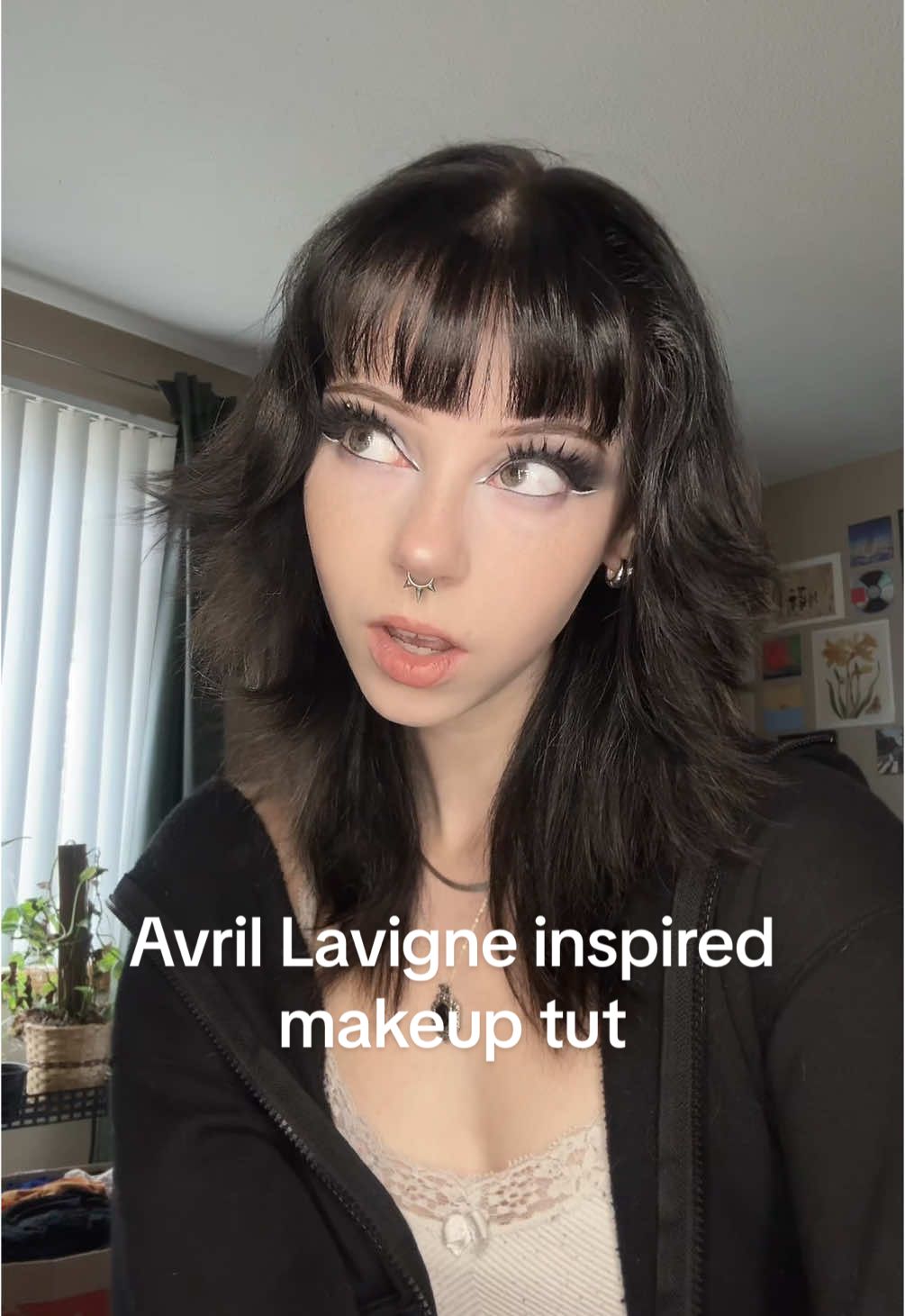 feat. the new palette and brushes I got for Christmas 🥰 #fyp #foryoupage #foryou #makeup #smokeyeye #avrillavigne #grunge #punk #goth #alt #alrernative #altgirl #altmakeup #tutorial 