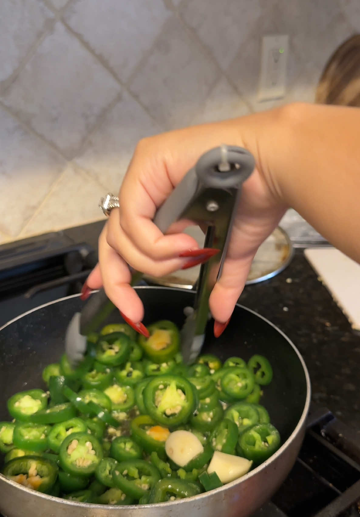 My version of the “Salsa de aguacate” This is my favorite salsa to eat with almost anything! It brings back memories of my Abuelita Poncha making it for the taquizas in Mexico. #salsataquera #foryoupage #salsaverde #greensalsa #viral #salsadeaguacate #fyp #contentcreator #cocinamexicana #salsas foryoupage 