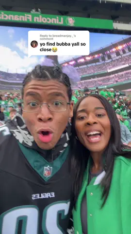 Replying to @breadmanjay._ I found bubba! @bubba 🦅🦅 #symonewiththesports #philadelphiaeagles #bubba #gobirds 