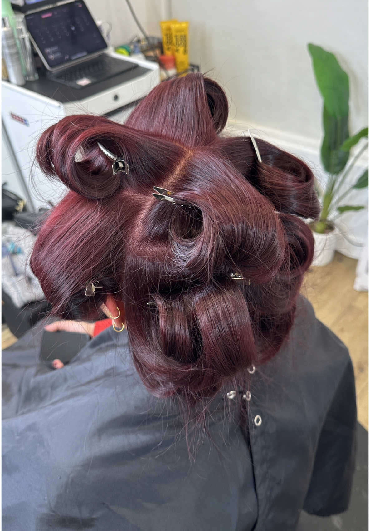 lily the hairbender 🙂‍↕️ #blowout #blowdry #blowdryer #hairstyle #hairtok #lahair #colourmelilyrose