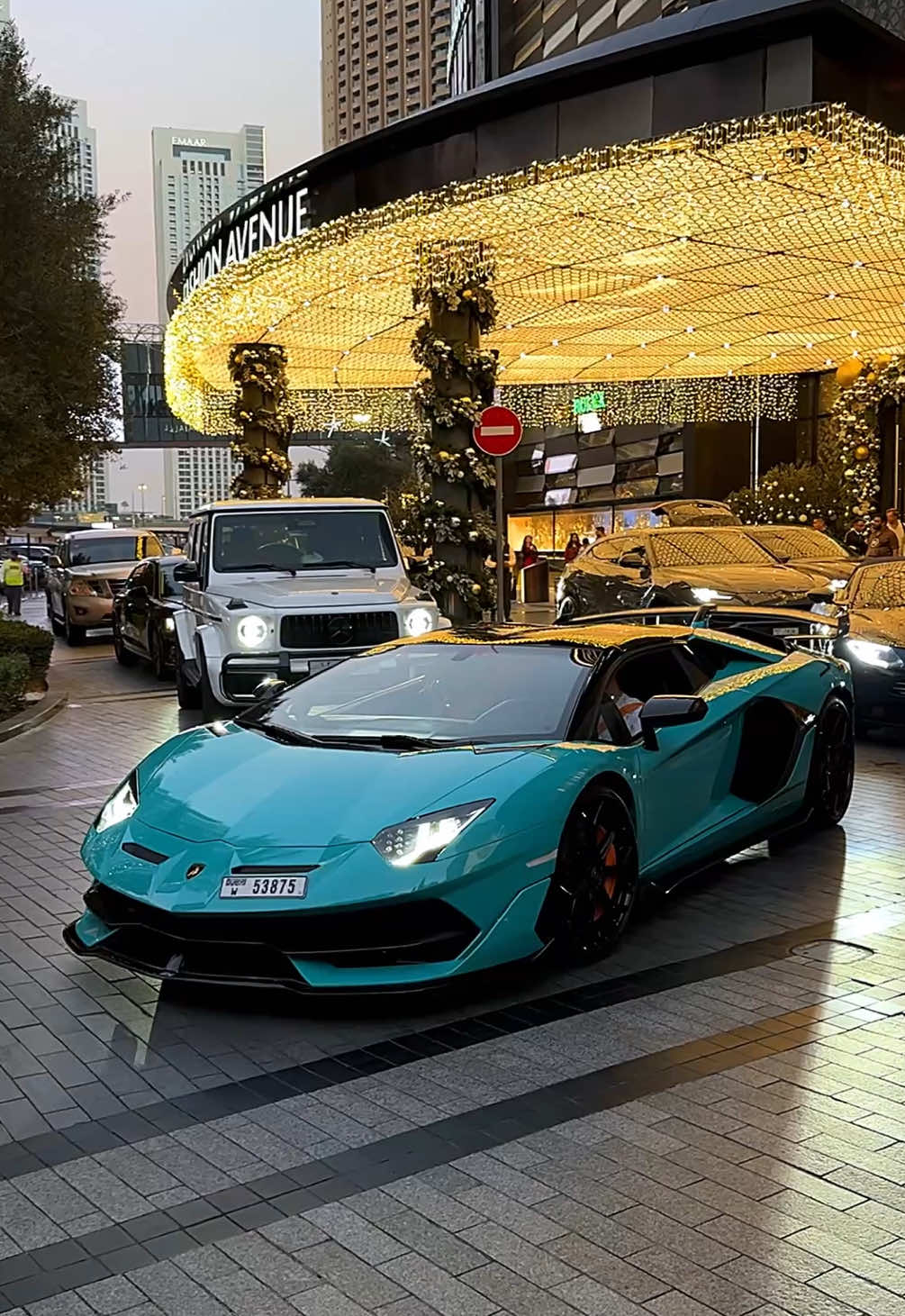 Aventador SVJ 🔥 #aventador #lamborghini #svj #dubaicars #carspotting 