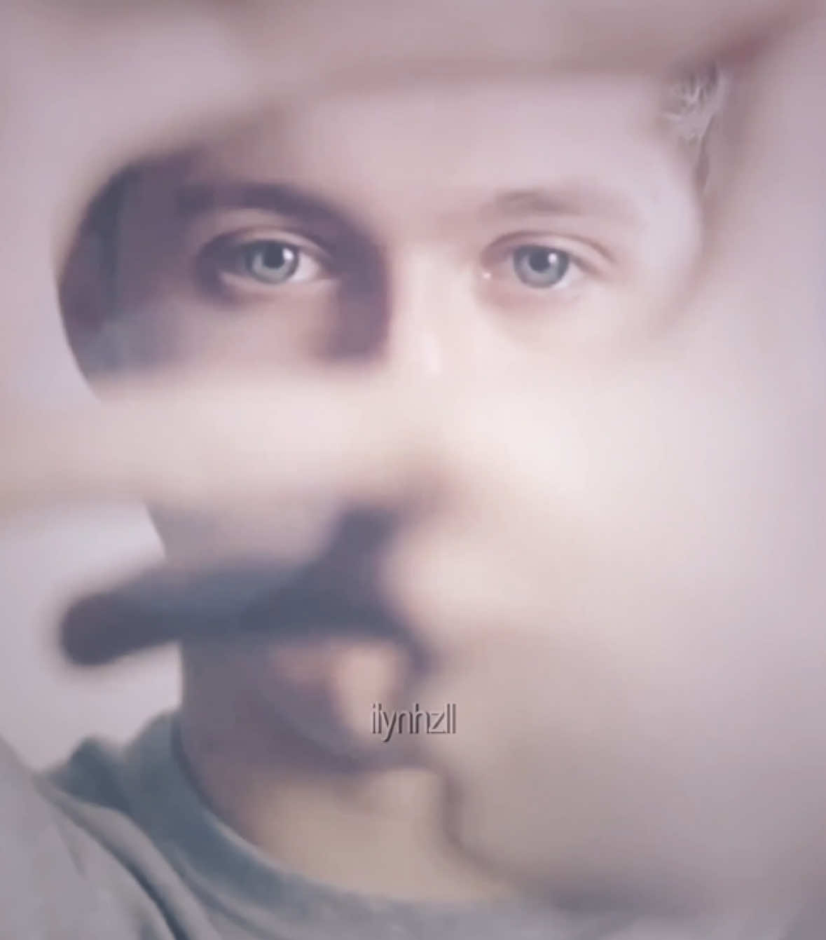 my service is so dooky 😔 I love his eyes #onedirection #1D #niallhoran #niallhoranedit #nialler #fyp #foryoupage #videostar #edit #tslot #eyes ib/rm: @kie, @s   || spc: @e 🇵🇸 @𝒢 ᥫ᭡. 