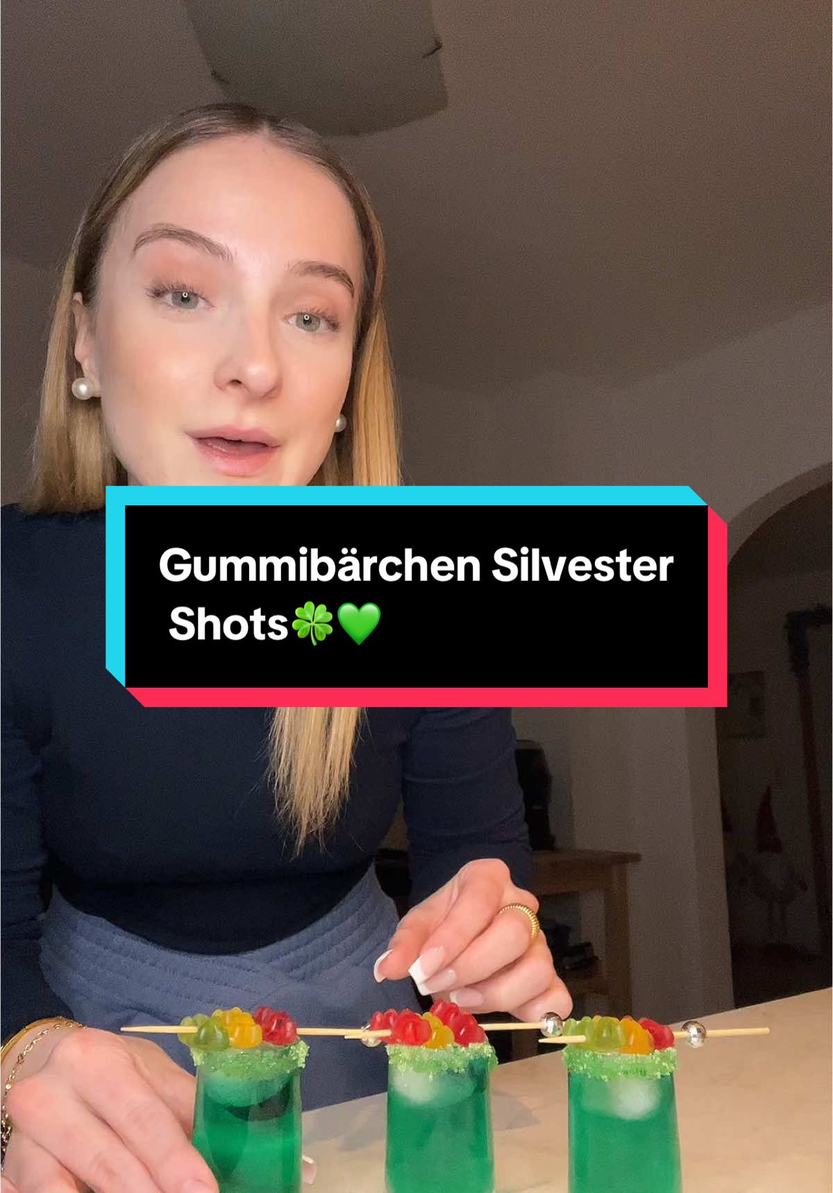 Gummibärchen Silvester Shots🎆💚🍀✨ #trend#viral#recipeideas#rezeptidee#schnell#silvester#silvestershots#shots#gummibärchen#gummybear#happynewyear 