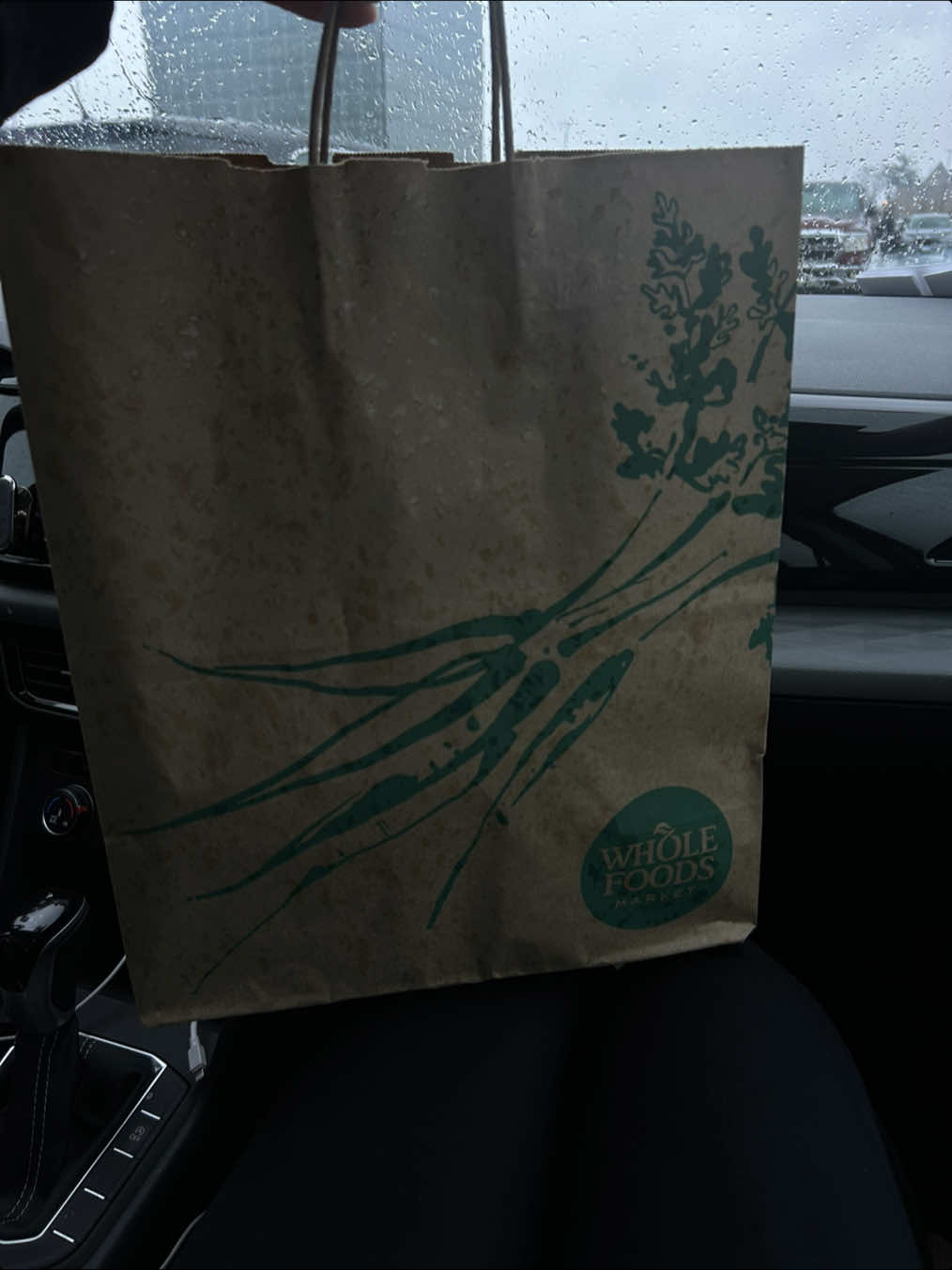 Come with me to Whole Foods to get the new Olyra fruit & grain bites! Made with organic ingredients, fruit, high fiber & less sugar. Their delicious & perfect for on the go snacks! @olyra #olyrafoods #wholefoods #wholefoodssnacks #fyp #foryou #wholefoodshaul #wholefoodsfinds #olyrabar #content #contentcreator #influencer #ugc 