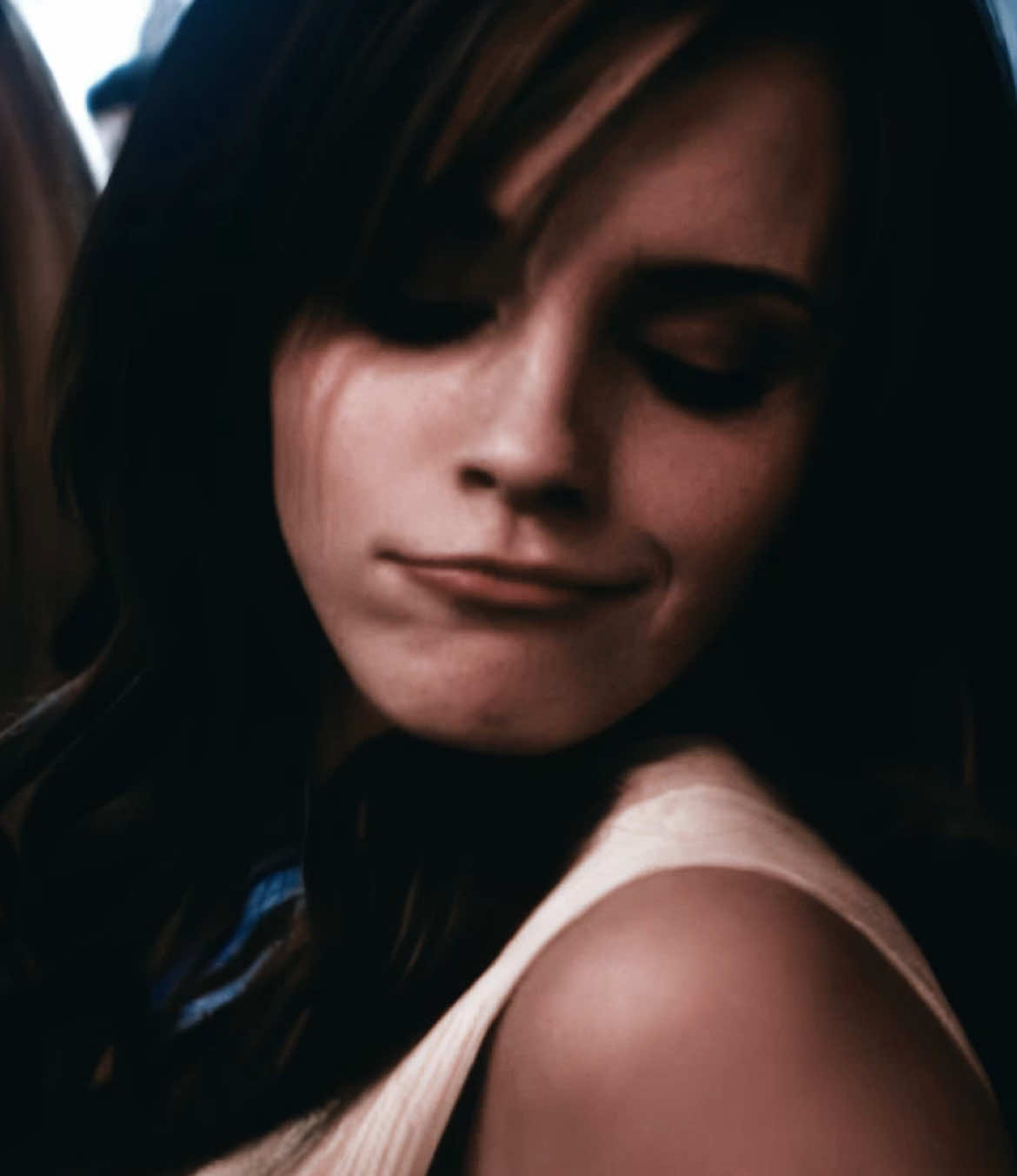 Only cause she’s SERVING// dt@P L V T ☆ N 5, scp@samantha //cc sat6rns // #nickimoore #emmawatson #kimkvs #edit 