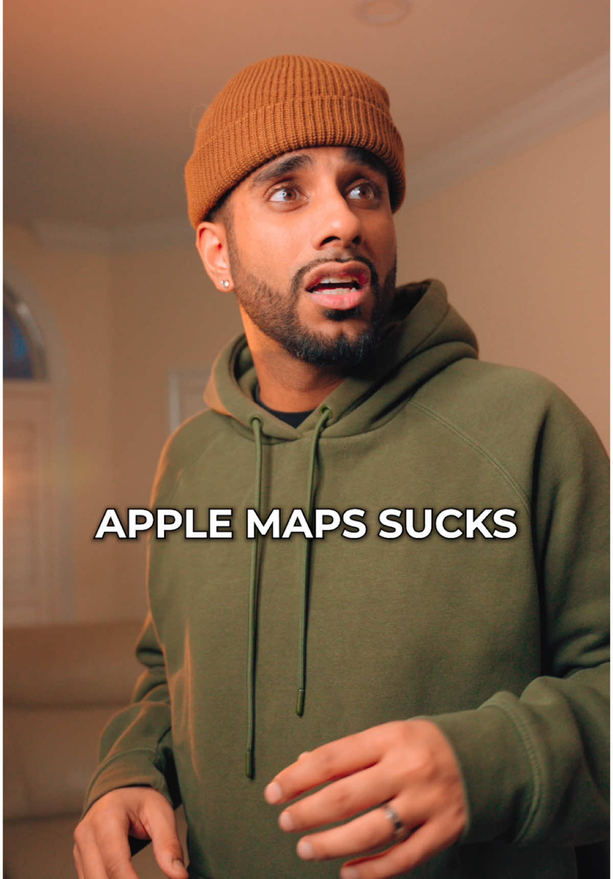 Google maps VS. Apple maps 😅 #comedy #googlemaps #relatable #skit