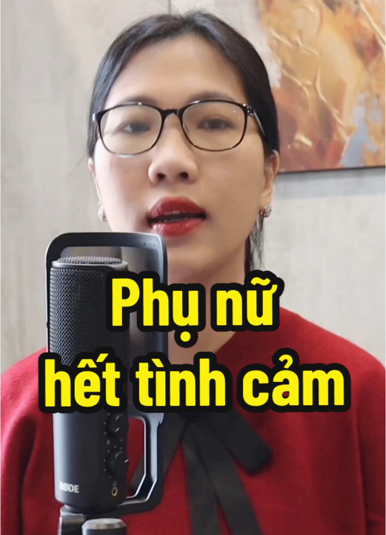 Dấu Hiệu Phụ Nữ Hết Tình Cảm Với Bạn:  #hanghomhinh #phunu #danong #tinhyeu #yeudungcach #tuvantinhcam 