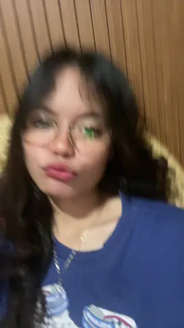 ya lips are movin