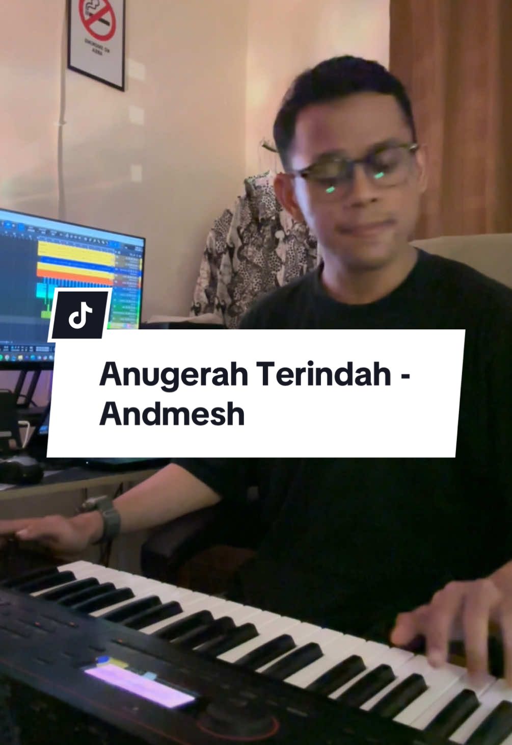 dah lama ga ngonten wiu wiu, enjoyy! (burem karna lupa belum lap kamera) 🥲 #cover #synth #anugerahterindah @Andmesh Kamaleng #musictok #fyp 