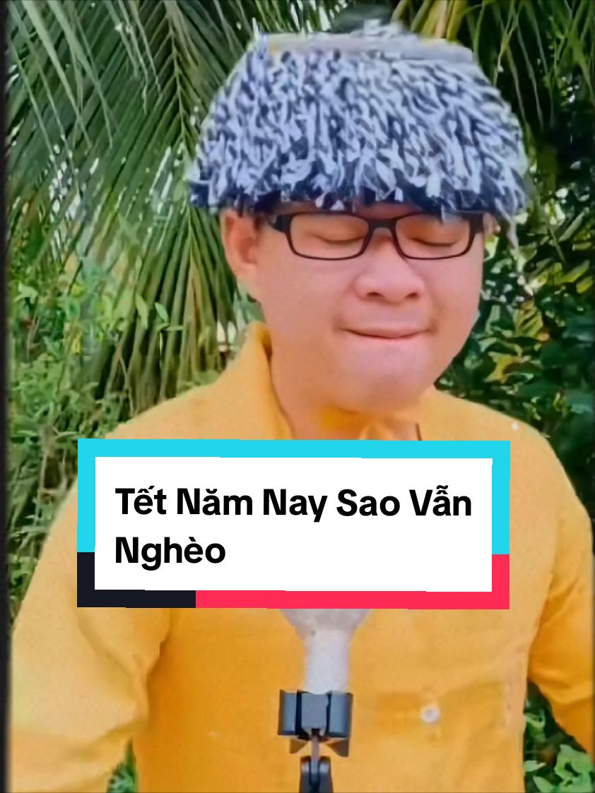 Trả lời @hanoi133614 tết năm nay mang dép lào tết năm nay cũng hết gạo tết năm nay tiền hổng vào #nhacche #tet2025 