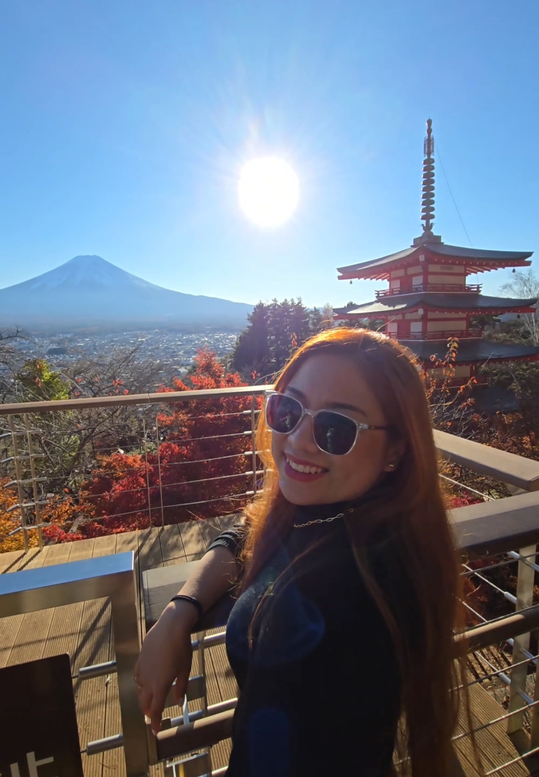 Mt. Fuji is visible for only ~80 days per year. Soooo thankful for the clear skies. 🥹 #fuji #mtfuji #kawaguchiko #japan #japantravel 