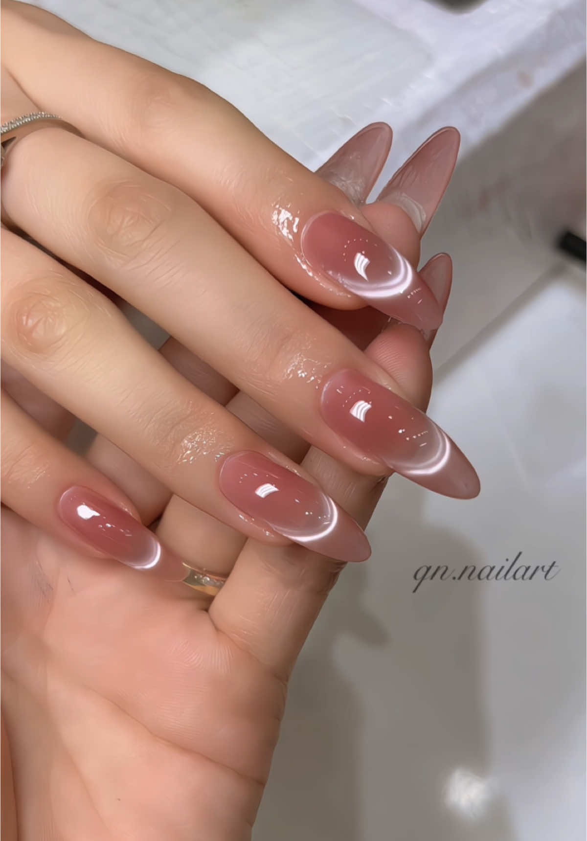 Màu này tone da lắm nè 😍😍😍 #qnnailart #nails #nailart #naildesigns #tiktok #xuhuong #nailmatmeo #xuhuongtiktok 