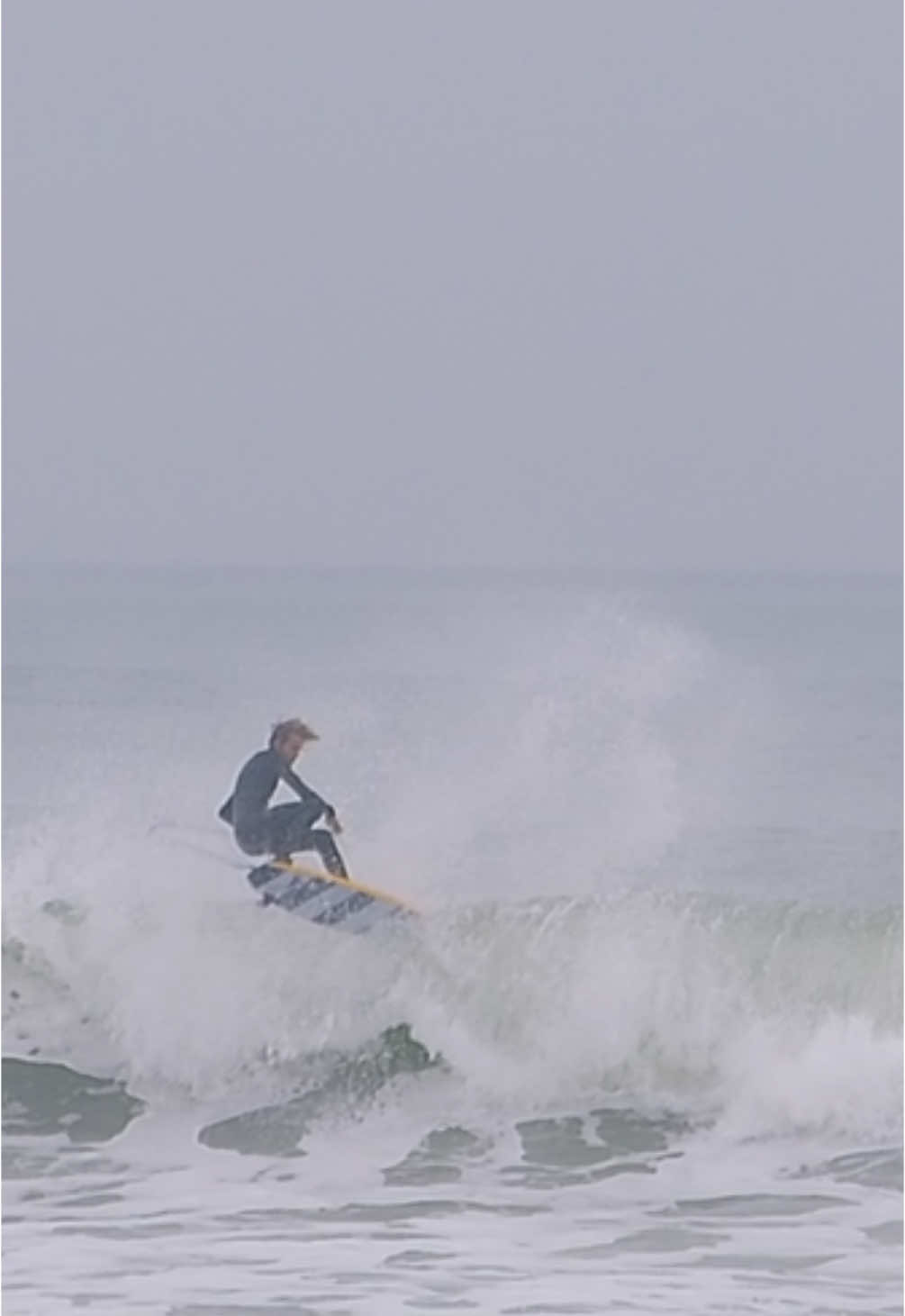 ☕️🌊 Odysea Twig this morning, had some fun ones🌴@CatchSurf_SanClemente   #soloshot #waves #🤙🏼 #🌊 #dude #fallin 