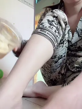 Chất kem chân ái cho bà nào da khô nè#myxuyen1996 #kembody #datrang #kemtrontrangda #xhuong 