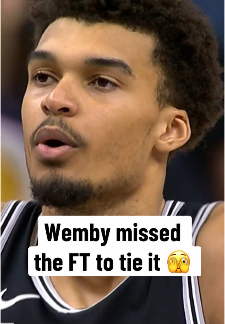 #Wemby missed the FT to tie it 🫣 #spurs #timberwolves #NBA 