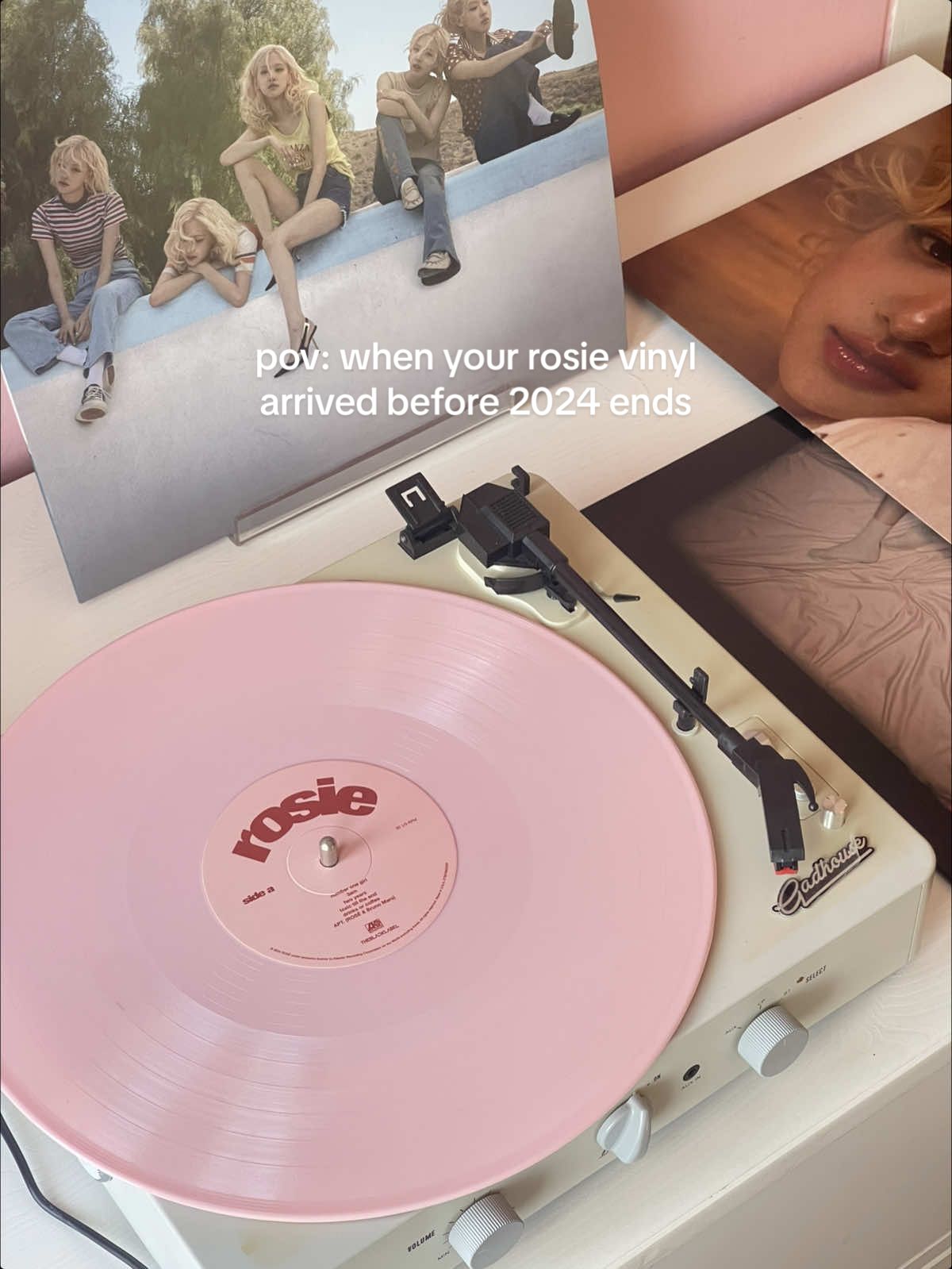 Rosie hits different on vinyl & vampirehollie is 🌟 @ROSÉ  Rosie in band version 🎀 Rosie vampirehollie in red 🥀  #rosie #roses_are_rosie #rosé #vinylrecords #vinylcollection #vinylcollector #vinyltok #fyp #fypシ゚ #fypage #blackpink #rosievampirehollie #vampirehollierosé #vampirehollie #parkchaeyoung #로제 