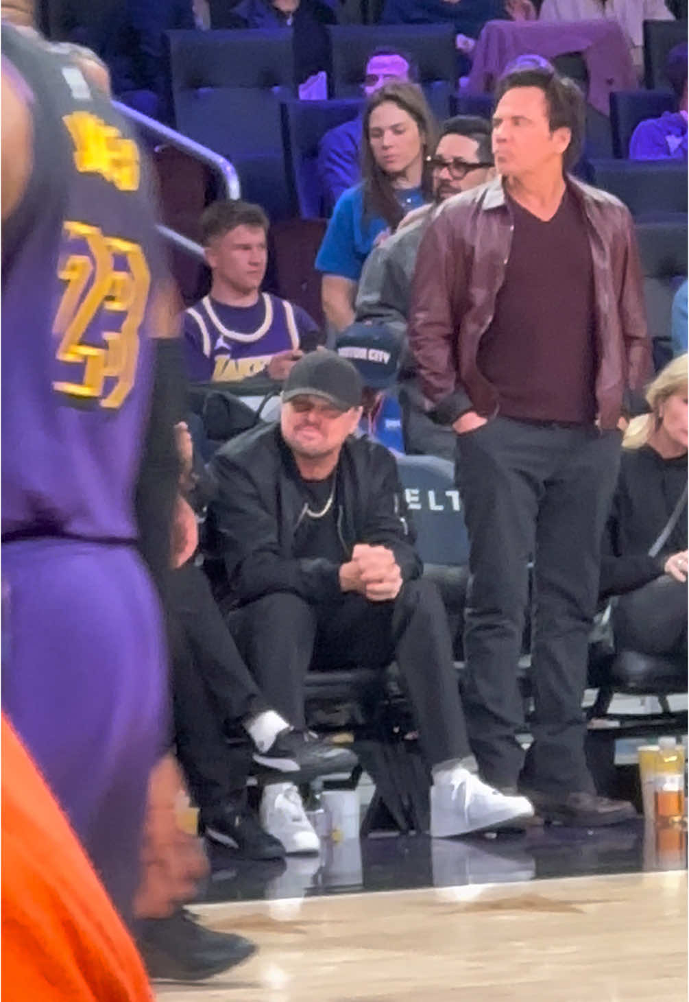 Leonardo DiCaprio at the Lakers game against Detroit Monday night #leonardodicaprio #lakers #NBA 