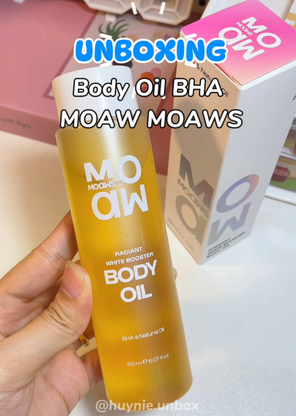 Trời hanh khô mà biết đến em này thì da dẻ đã ko bị nẻ toáccc rồi #bodyoil #bodyoilmoawmoaws #dauduongda #huynieunbox #unboxing #xh 