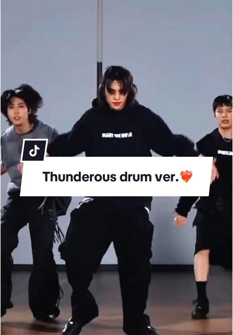 Chk chk boom drum ver #chkchkboom #chkchkboomchallenge #chkchkboomedit #chkchkboomstraykids #straykids #straykidsstay #straykidsedit #skz #skzstay #skzedit #ตามจังหวะ #stray  