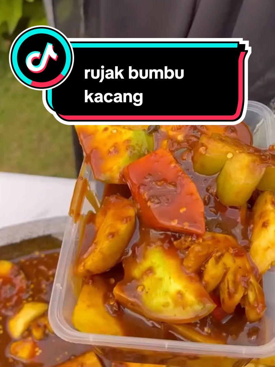 bikin ngiler kembali 🤭 #rujak #rujakpedes #rujakbuah #rujakbumbukacang #lutisan 