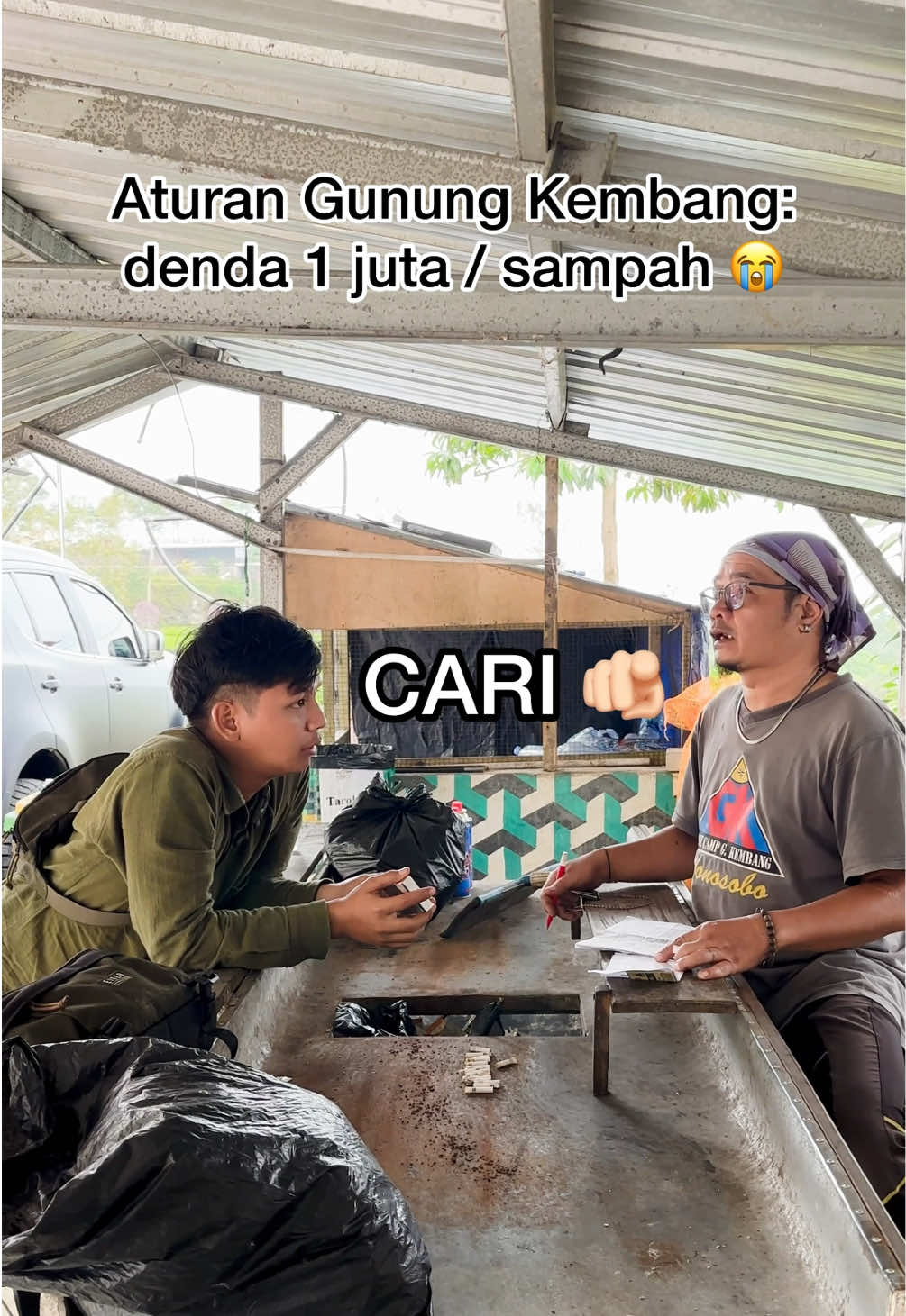 Replying to @dibar gabisa DB  Hasil nanya nanya ke pihak basecamp kira kira gini: Kalau kita bagi makanan atau rokok ke orang lain gimana? 