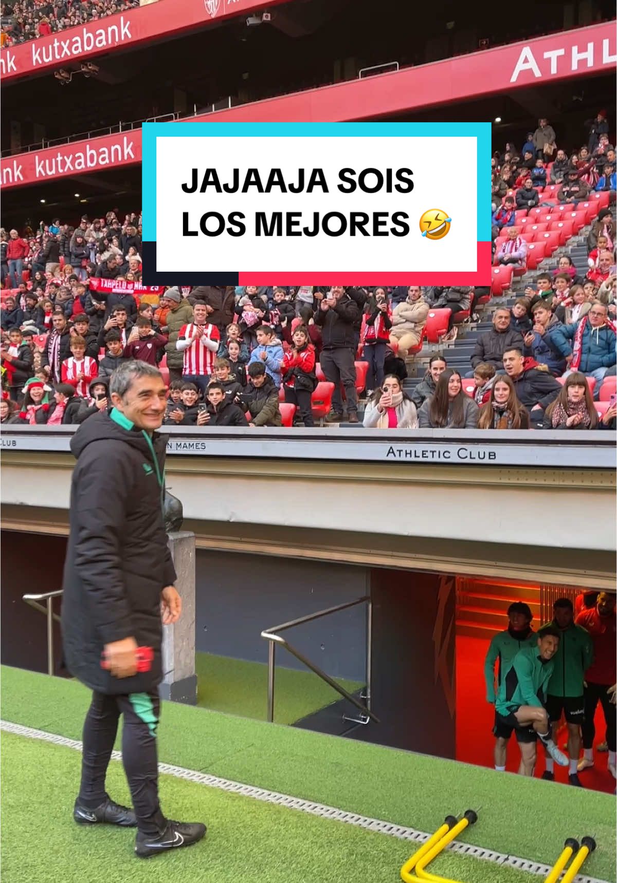 Jajajajaja 🤣 sois los mejores ❤️ #AthleticClub #sanmames #humortiktok #entrenamiento #bilbao #videosgraciosos 