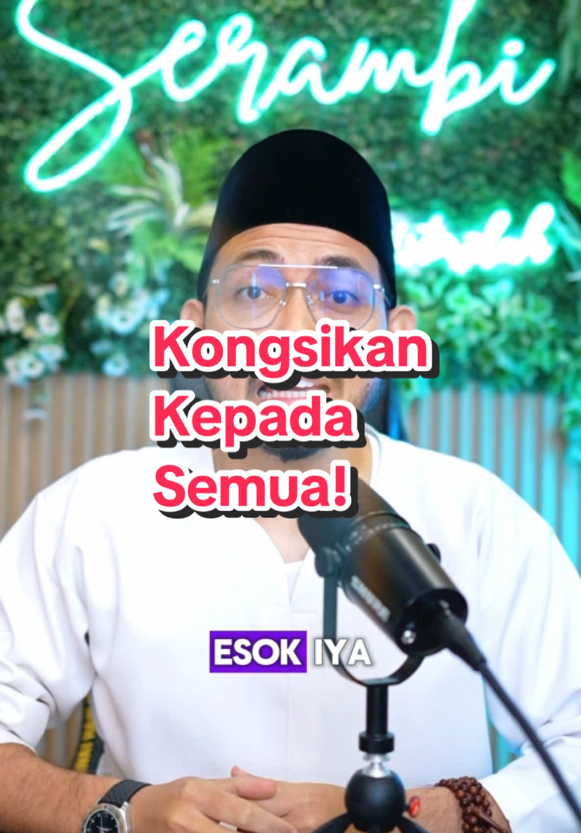 Kongsikan berita gembira ini kepada semua kenalan dan ahli keluarga! Esok malam, kita akan melangkah ke bulan yang penuh keberkatan, malam 1 Rejab – detik bermulanya salah satu bulan haram yang dimuliakan Allah. Inilah peluang untuk memperbaharui niat, memperbanyak doa, dan menanam benih amalan untuk menjadi hambaNya yang terbaik. Jom lakukan persediaan dari sekarang! UstazLah 🌹 #Ustazlahofficial  #Ustazlah  #pesanustazlah #Rejab  #Heblun #Motivasi #healing #malamrejab #amalanrejab #islamik #dakwah #fyp 