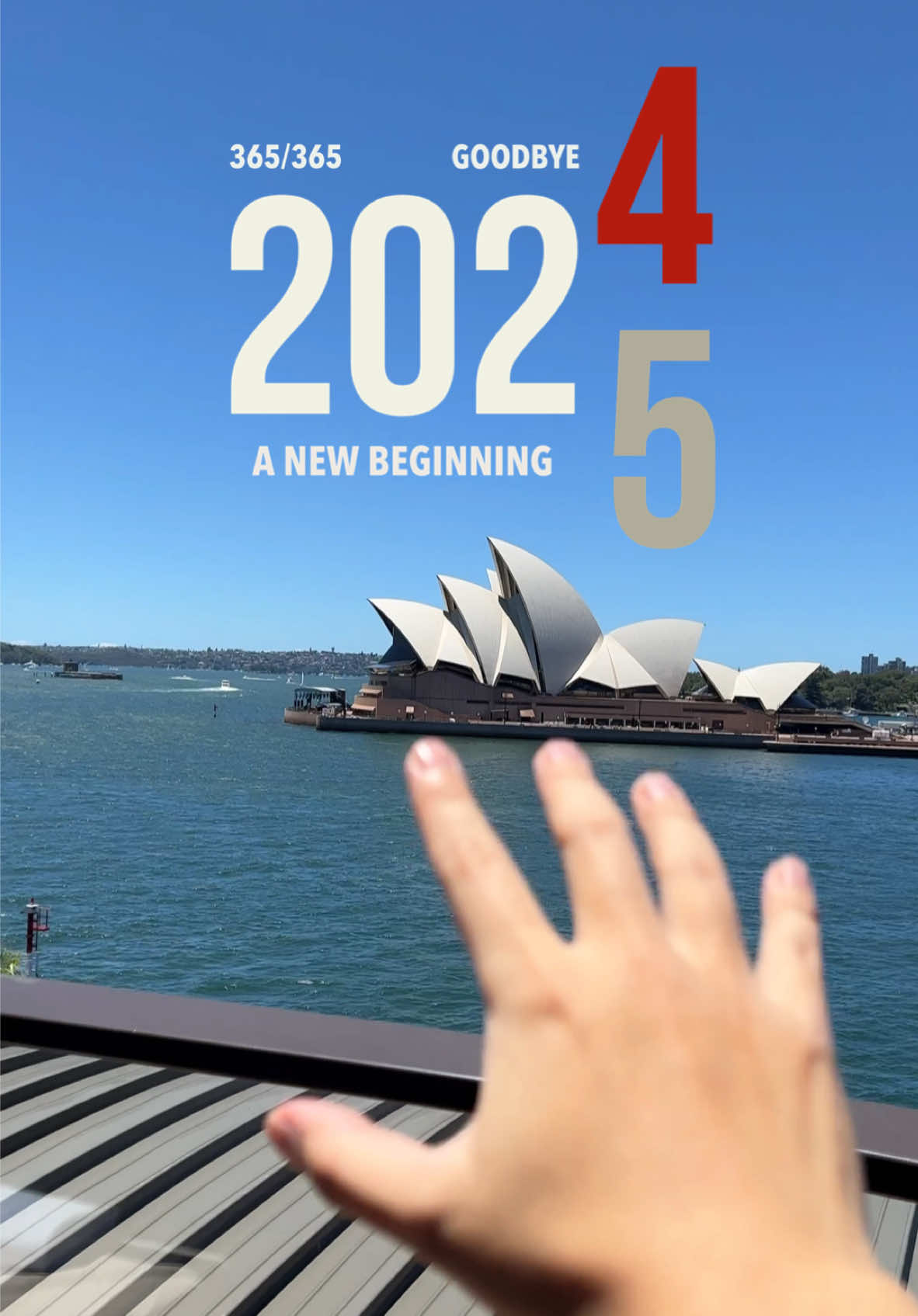 Happy New Year from Sydney, Australia 🎇 who’s ready for 2025? 