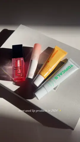 some of my most used lip products in 2024 💋 @Olehenriksen pout preserve peptide lip treatment (citrus sunshine) 💋 @elfcosmetics glow reviver lip oil (pink quartz)  💋 @TOPICALS slick slave mint lip balm  💋 @롬앤 romand glasting melting balm (coco nude)   What’s your most used lip product this year?  ____ #skincarecommunity #skinstagram #skincarejunkie #skincaregoals #skincareaesthetic #skincarediary #skincarebloggers #glowingskin #hydratedskin #beautyblog #skincareroutine #skincareobessed #dryskin #glowyskin #viralproducts #virallippies #lippies #lipbalm #lipoil #sephora #sephoracanada #elfcosmetics #romand #kbeauty #koreanmakeup #olehenriksen #topicals #olehenriksenpoutpreserve #elflipoil  Elf Cosmetics. Elf lip oil. Romand. Olehenriksen. Topicals. Lip balm. Lip oil. Kbeauty 