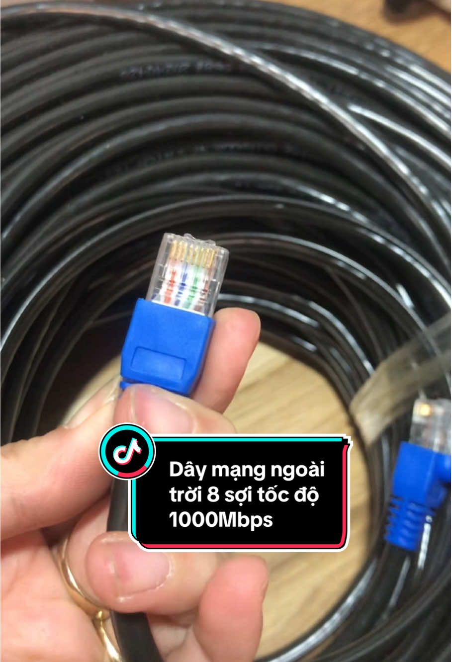 Dây mạng ngoài trời 8 sợi tốc độ tối đa 1000Mbps cho các bác chạy mạng lan thoải mái từ 150m đổ về nhé ạ #daymang1000mbps #daymang1gb #daymang8soi #daymangngoaitroi #daymangcothepchiuluc #daymangngoaitroi8soi #manhkhangcomputer #xuhuong 