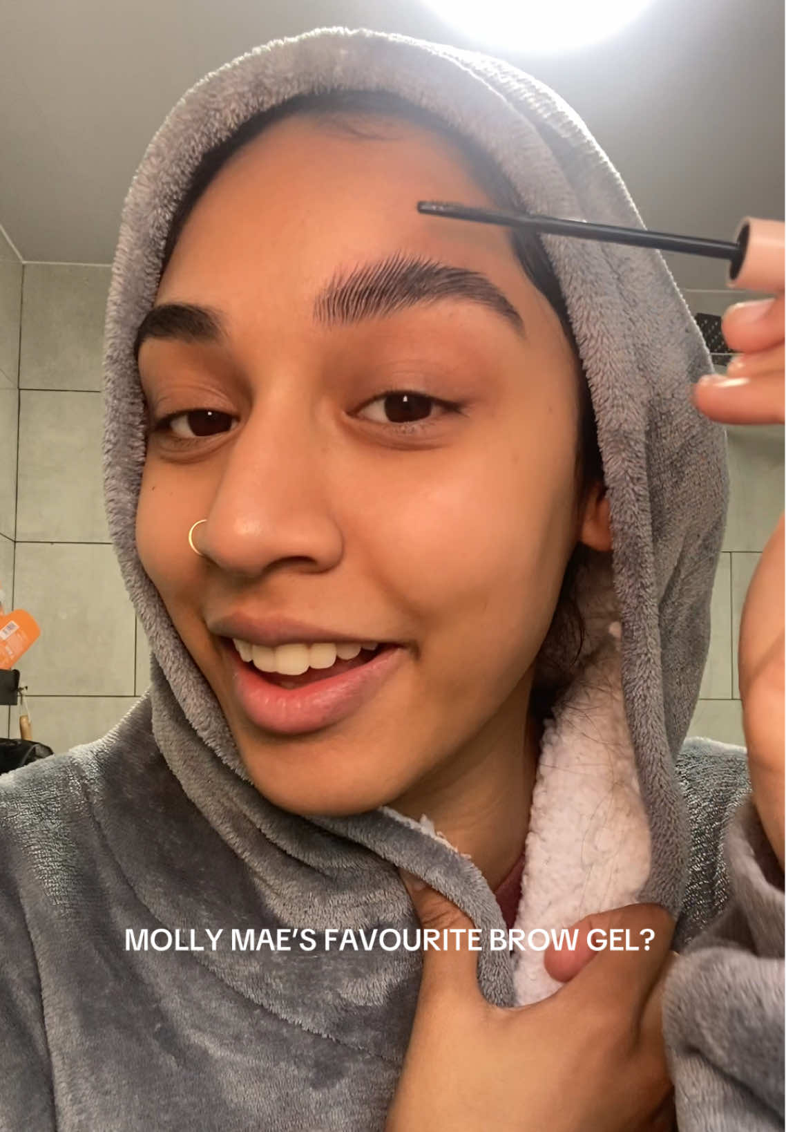 Always buying things then forgetting what i ordered 😅🫣 #mollymae #mollymaehague #jeccablac #browgel #brows #mua #makeup #makeuphack #fyp #laminatedbrows #trending 