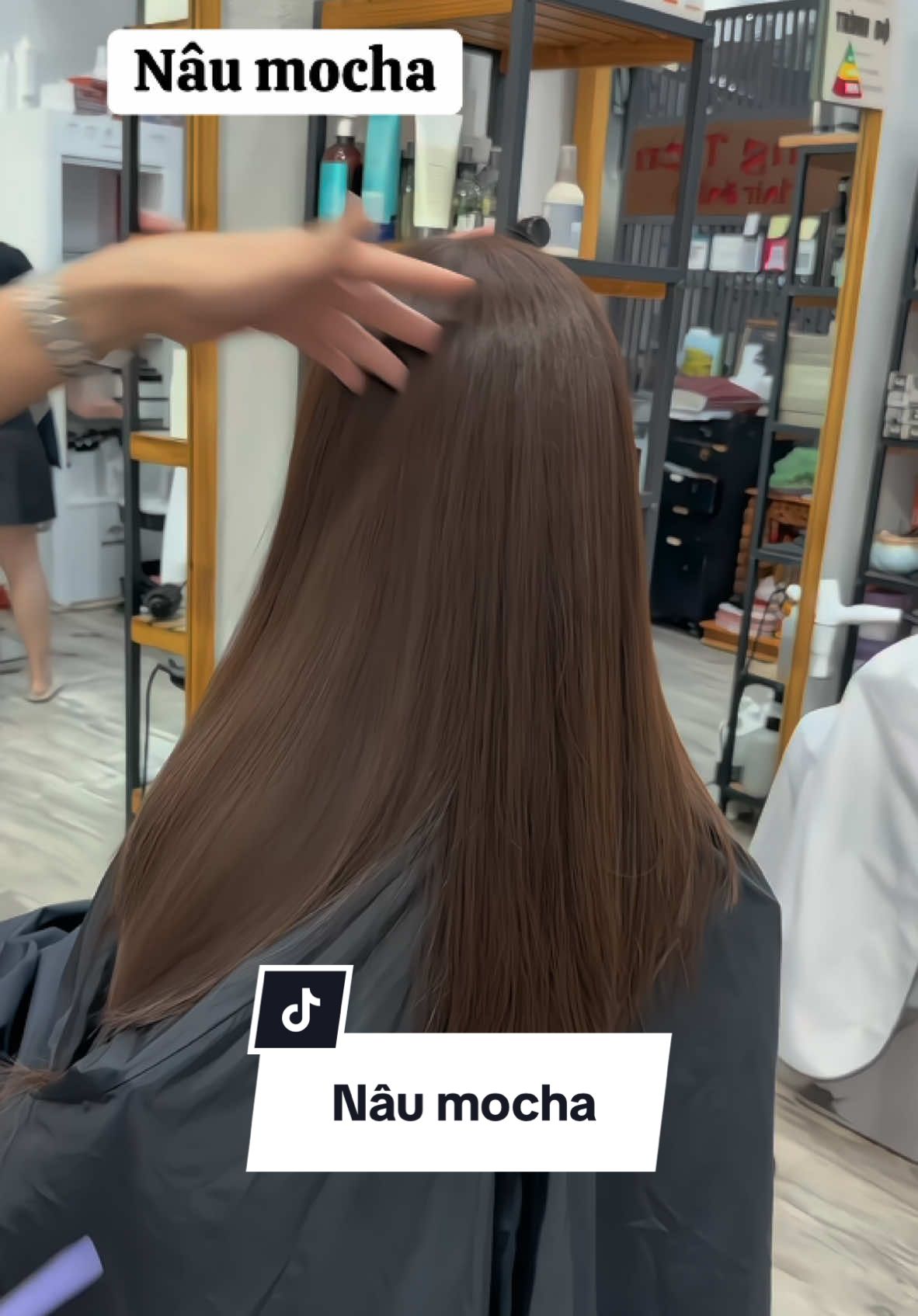 Nâu mocha hot hot hot 🔥#phungtienhairsalon #tocdepmoingay #kieutocdepchonu 