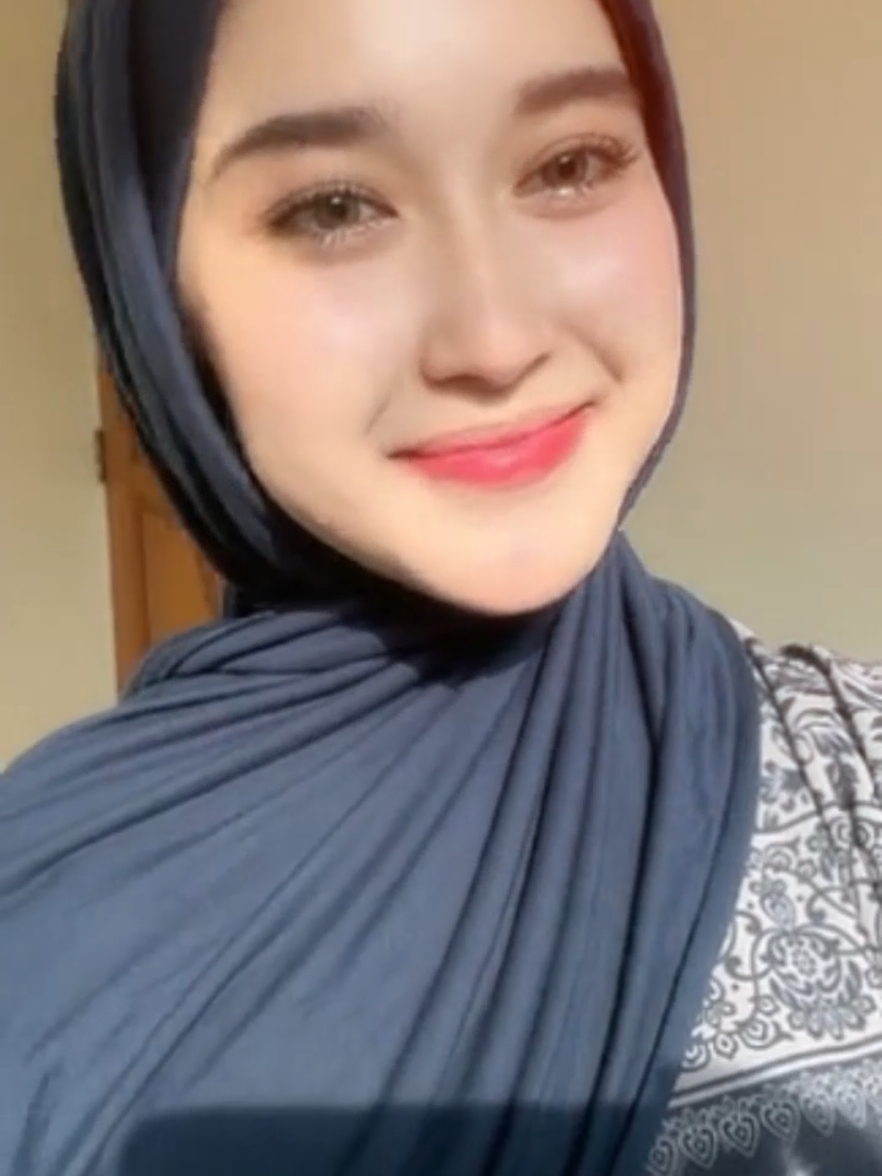 masyaallah istri orang..🤍🤍 #syifa #fyp #fypシ #4upage #masyaallahtabarakkallah #fyppppppppppppppppppppppp @Syifa 