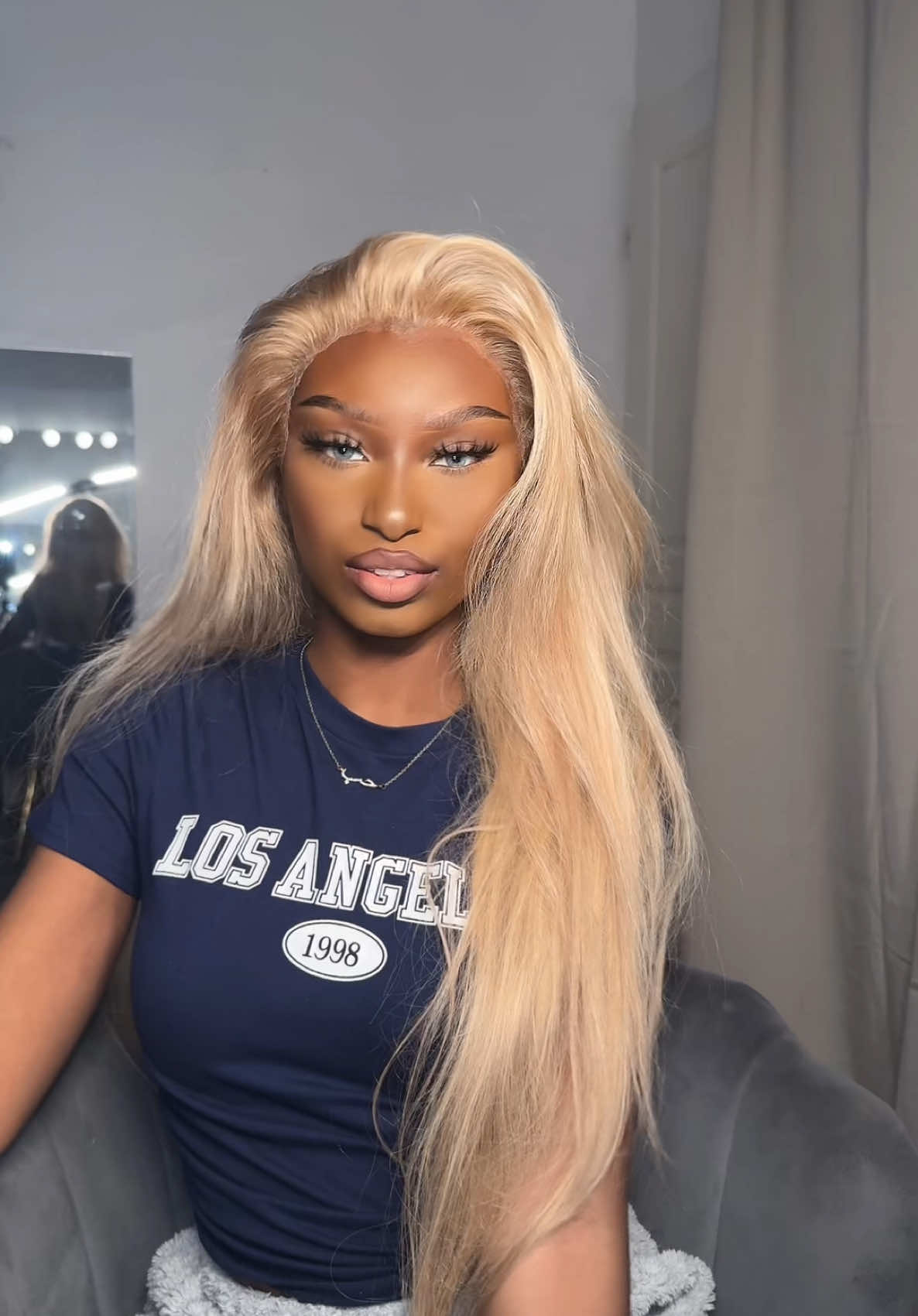 il faut un carré blond maintenant !